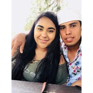 Meet your Posher, Lesly